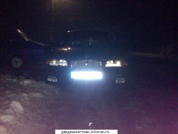 bmw 325 2.5 negru

    * informatii generale despre masina:
          o          o an 1994